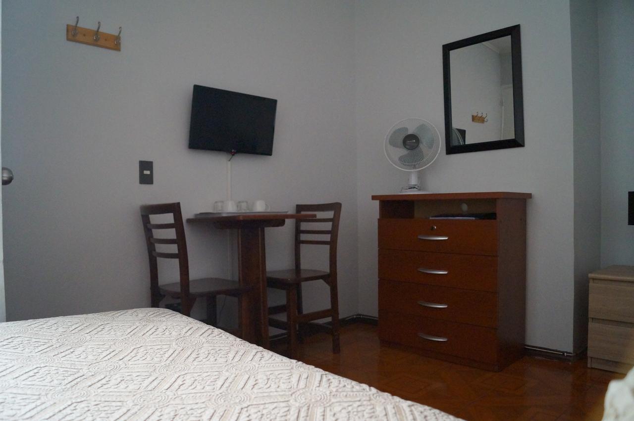 Residencial Universitaria Santiago Buitenkant foto