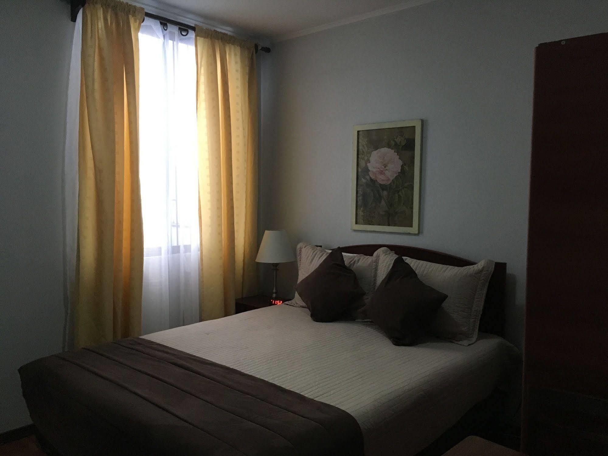 Residencial Universitaria Santiago Buitenkant foto